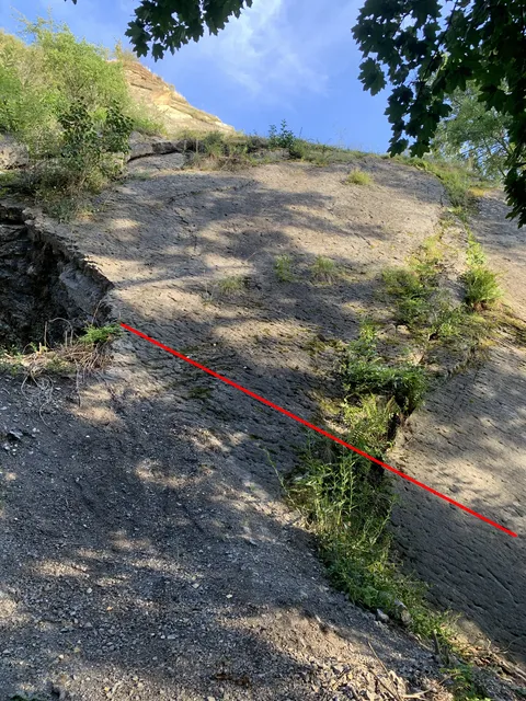Spodní traverz