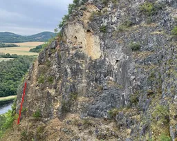 Květinový pilíř