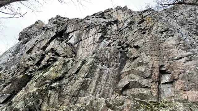 Dračí stěna